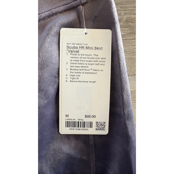 Lululemon Scuba HR Mini Skirt Velvet Nulu Fabric Women's Size M Lilac New - Picture 2 of 2